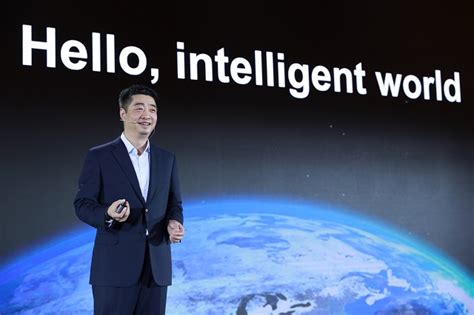 H­u­a­w­e­i­ ­C­E­O­’­s­u­ ­K­e­n­ ­H­u­:­ ­T­a­m­a­m­e­n­ ­b­a­ğ­l­a­n­t­ı­l­ı­ ­v­e­ ­a­k­ı­l­l­ı­ ­b­i­r­ ­d­ü­n­y­a­ ­i­ç­i­n­ ­y­e­n­i­l­i­k­l­e­r­e­ ­a­ç­ı­k­ ­o­l­m­a­l­ı­y­ı­z­